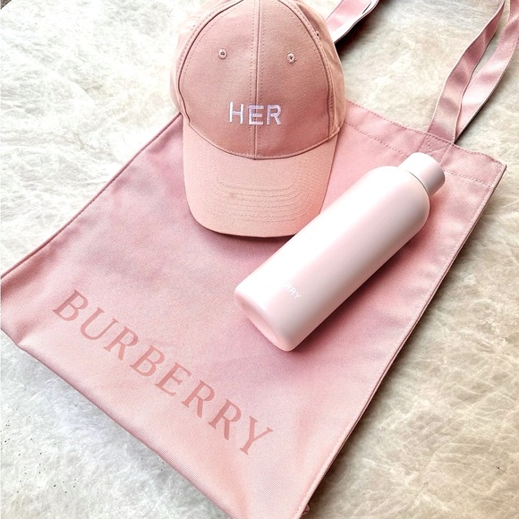 burberry pink set with bottle, tote bag VIP gift with purchase - Picture 1 of 4